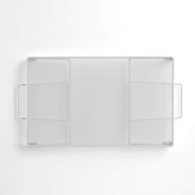 מדף מתכת לאחסון