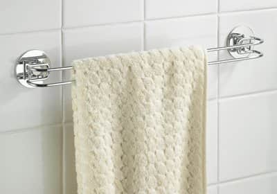 מתלה למגבות באמבטיה נצמד בהדבקה חזקה לקיר מכרום WENKO